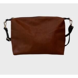 Black Rivet Black Crossbody Bag Gold Tone Hardware Adjustable Strap